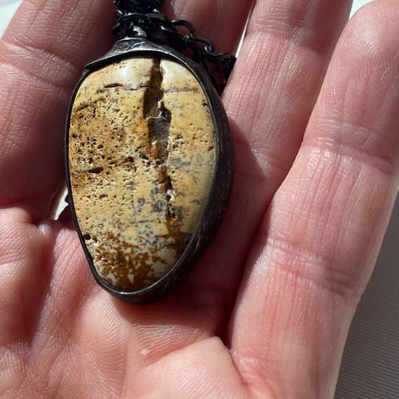 One of a kind stone necklace on dark silver chain - Picture 6 of 8